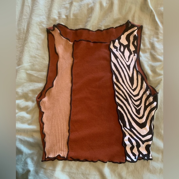 SHEIN Tops - Shein Color Block Crop Top